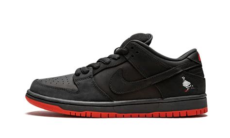 nike sb dunk low trd qs black pigeon|jeff staple pigeon dunk.